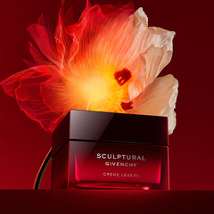 SCULPTURAL LIGHT CREAM